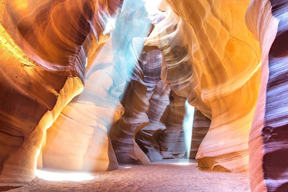 Antelope Canyon and Monument Valley: Two Natural Wonders You Can’t Miss